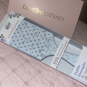 LoveShackFancy Brush